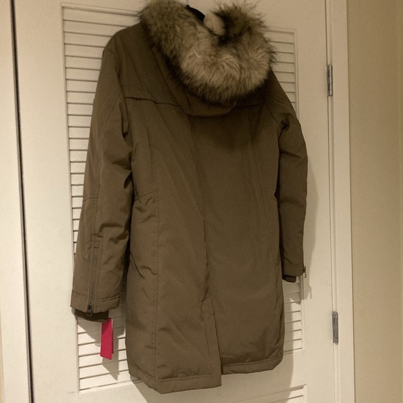VINCE CAMUTO taupe down blend with luxe faux fur hood outerwear jacket by - Picture 8 of 15